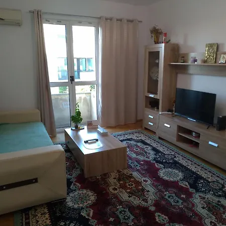 3 Rooms, Nearby Casino, Cliff, Port, Aquarium, Beach, Ovidius Square * Constança