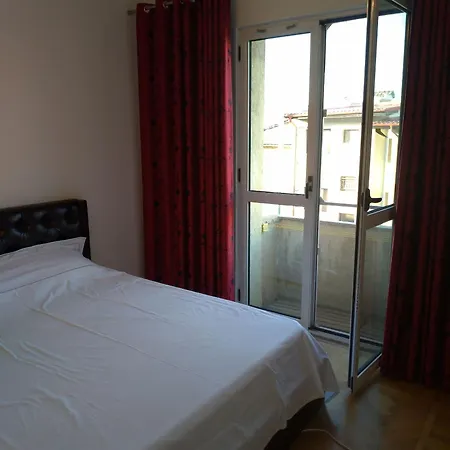 3 Rooms, Nearby Casino, Cliff, Port, Aquarium, Beach, Ovidius Square Apartmán Constanţa
