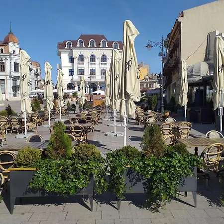 3 Rooms, Nearby Casino, Cliff, Port, Aquarium, Beach, Ovidius Square Apartmán *