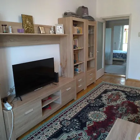 3 Rooms, Nearby Casino, Cliff, Port, Aquarium, Beach, Ovidius Square Apartmán *